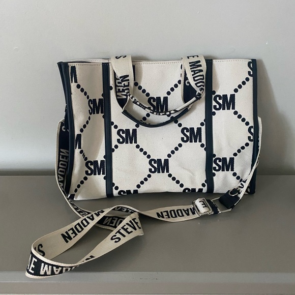 Steve Madden Handbags - Steve Madden Canvas Tote, Cream and Black with Logo, Magnetic Closure, Pockets